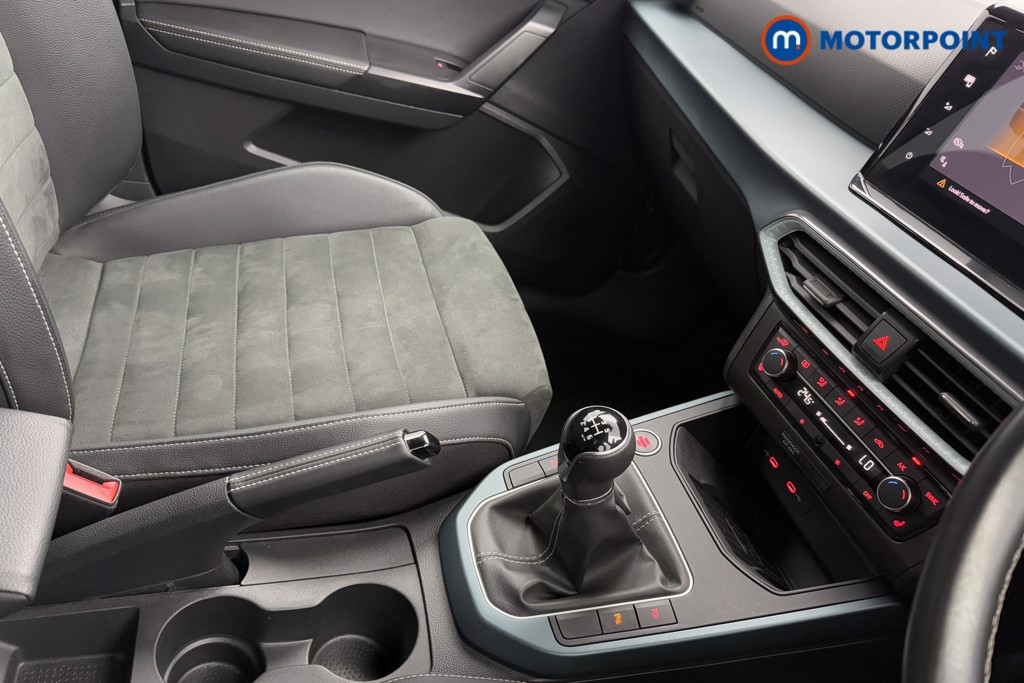 Seat Arona Xperience Lux Manual Petrol SUV - Stock Number (1605041) - 16th supplementary image