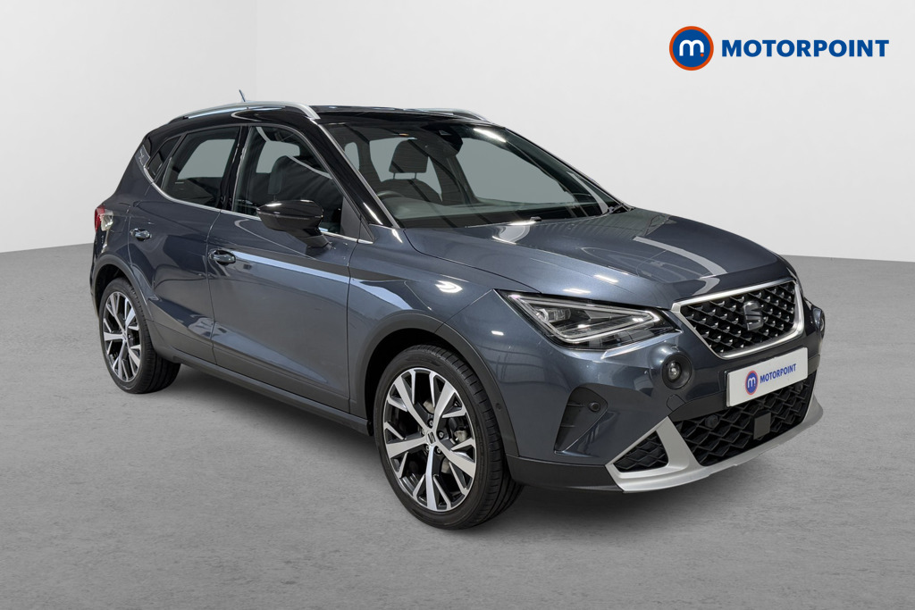 Seat Arona Xperience Lux Manual Petrol SUV - Stock Number (1605041) - Drivers side front corner