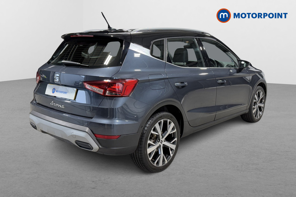Seat Arona Xperience Lux Manual Petrol SUV - Stock Number (1605041) - Drivers side rear corner