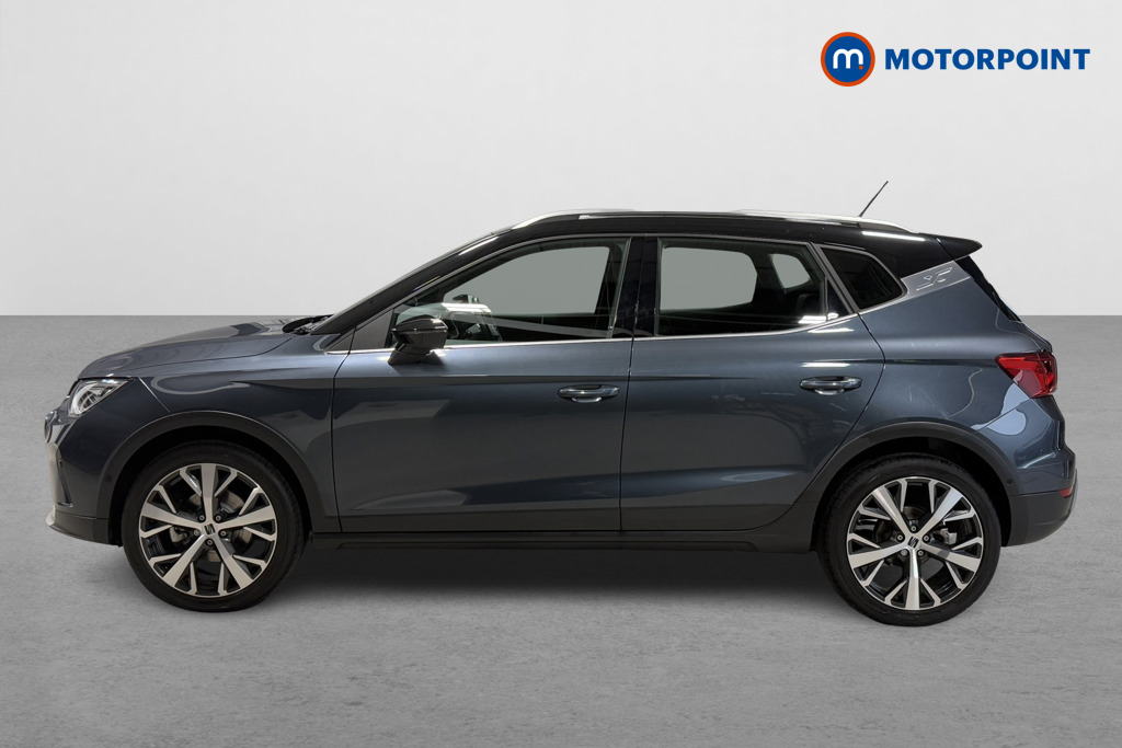 Seat Arona Xperience Lux Manual Petrol SUV - Stock Number (1605041) - Passenger side