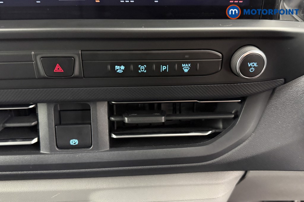 Ford Transit Custom Limited Automatic Diesel Standard Roof Minibus - Stock Number (1605095) - 10th supplementary image