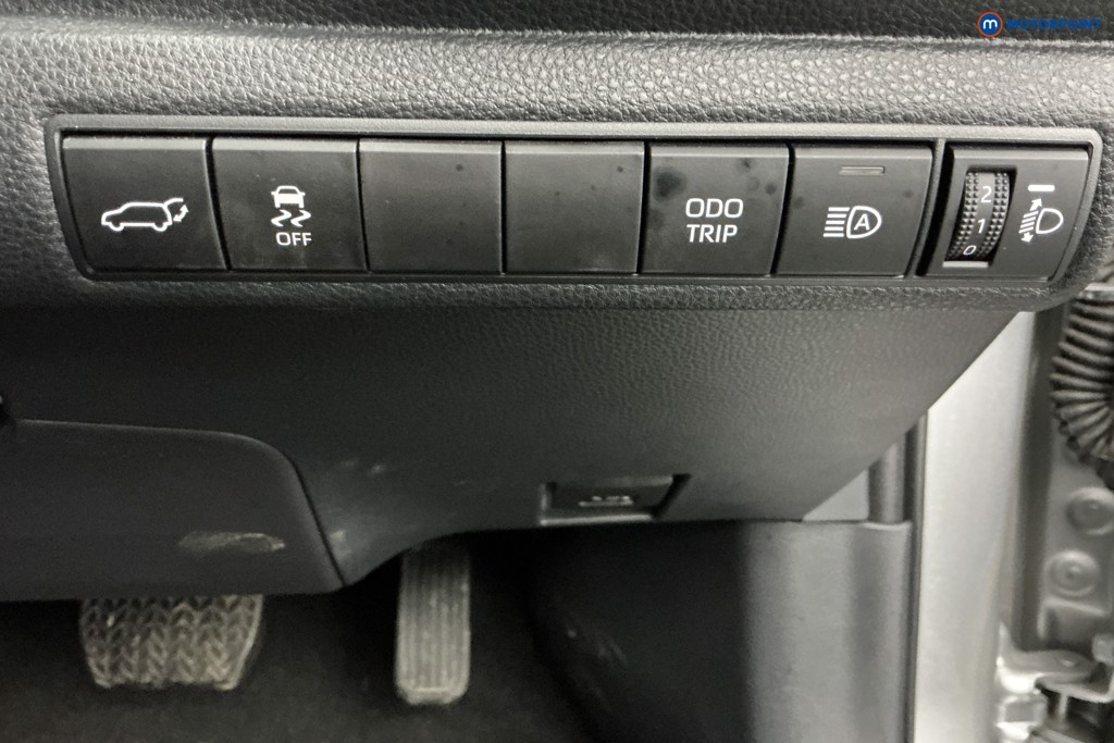 Toyota Corolla Gr Sport Automatic Petrol-Electric Hybrid Estate - Stock Number (1605155) - 28th supplementary image