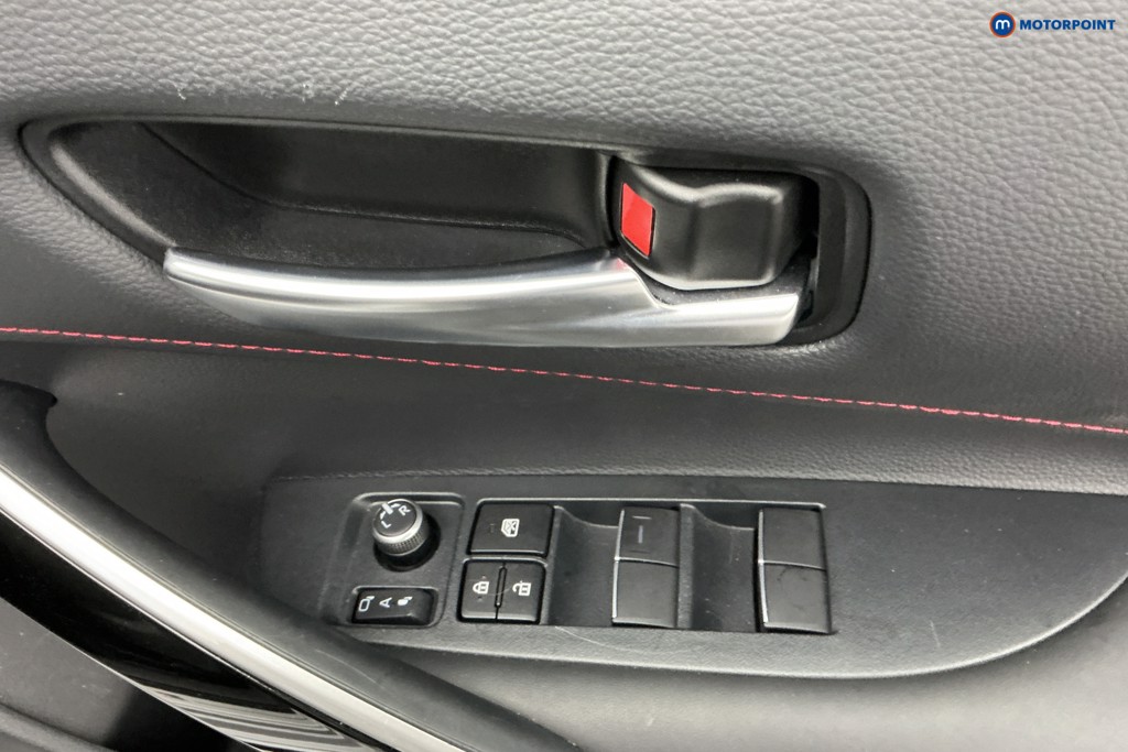 Toyota Corolla Gr Sport Automatic Petrol-Electric Hybrid Estate - Stock Number (1605155) - 30th supplementary image