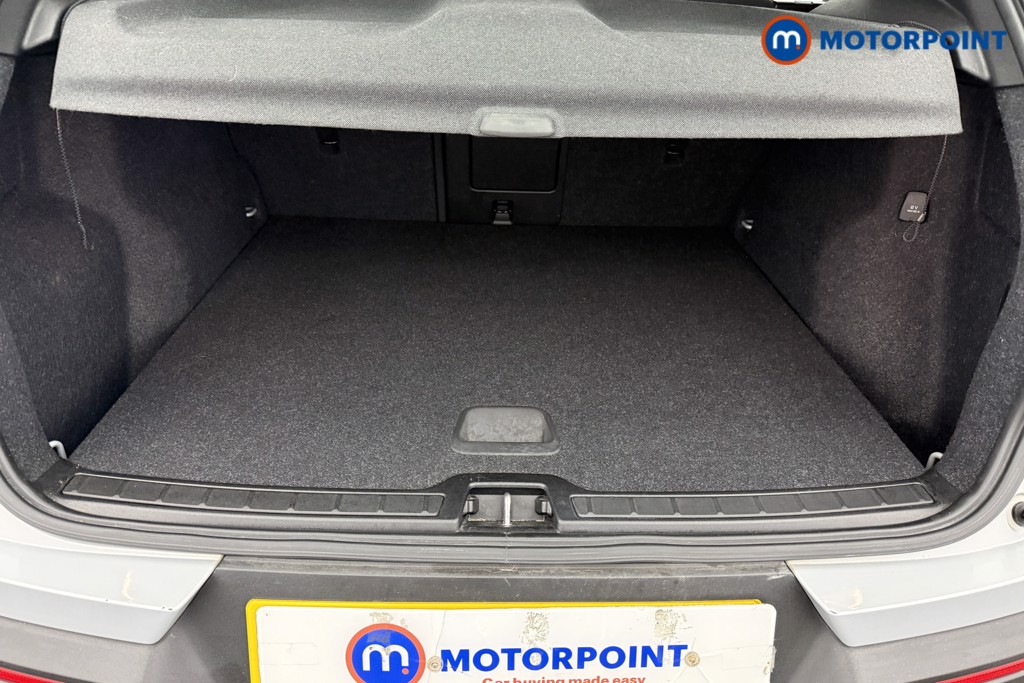 Volvo Xc40 Momentum Manual Petrol SUV - Stock Number (1605237) - 20th supplementary image