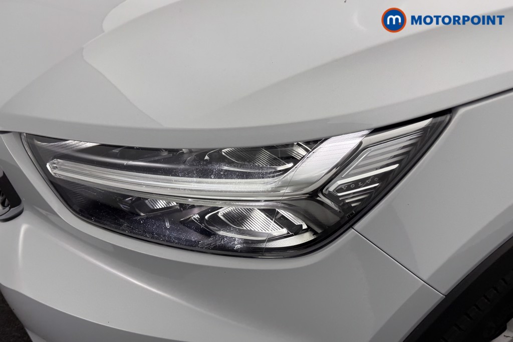 Volvo Xc40 Momentum Manual Petrol SUV - Stock Number (1605237) - 26th supplementary image