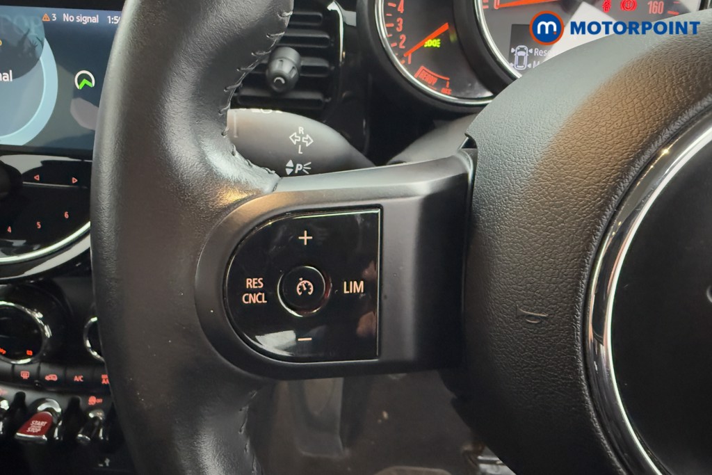 Mini Hatchback One Classic Manual Petrol Hatchback - Stock Number (1605496) - 4th supplementary image