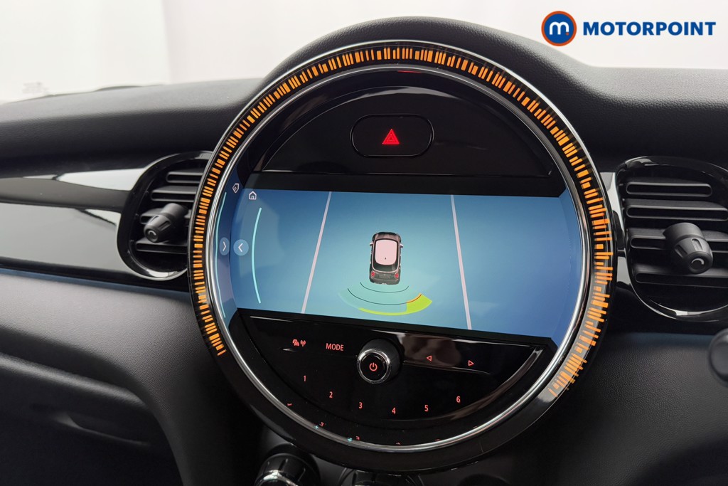 Mini Hatchback One Classic Manual Petrol Hatchback - Stock Number (1605496) - 10th supplementary image