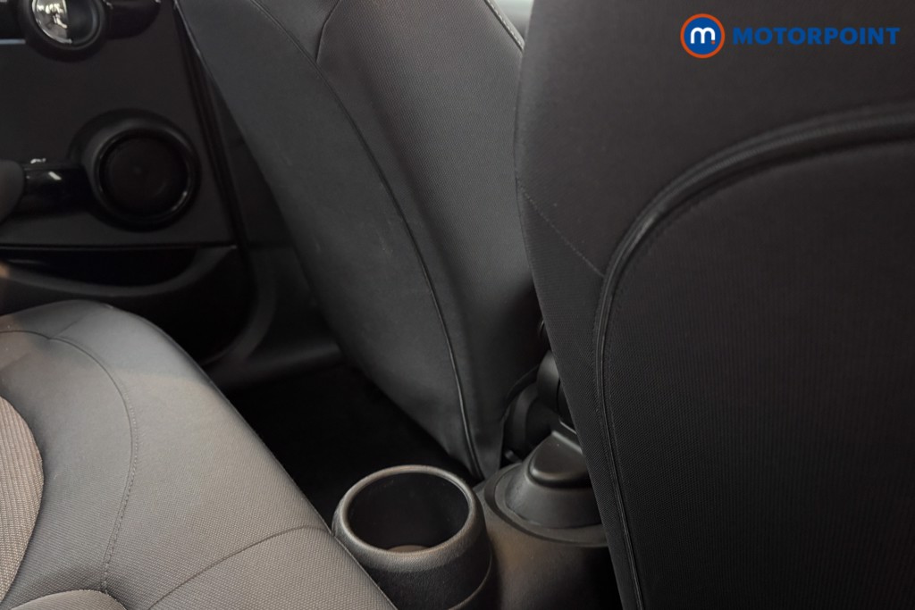 Mini Hatchback One Classic Manual Petrol Hatchback - Stock Number (1605496) - 24th supplementary image