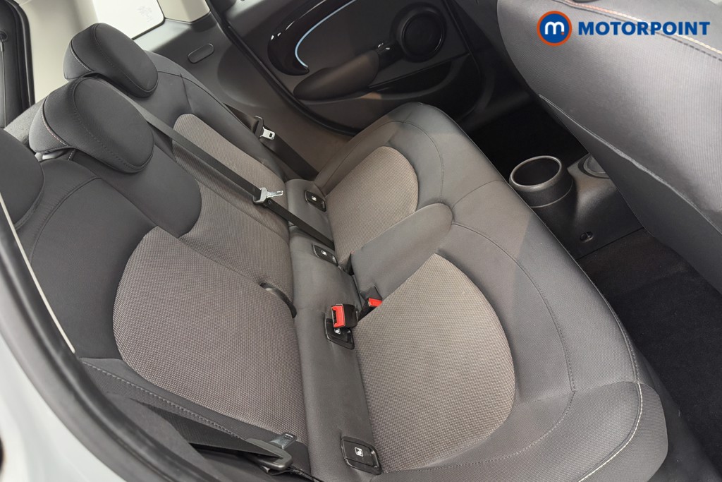 Mini Hatchback One Classic Manual Petrol Hatchback - Stock Number (1605496) - 25th supplementary image