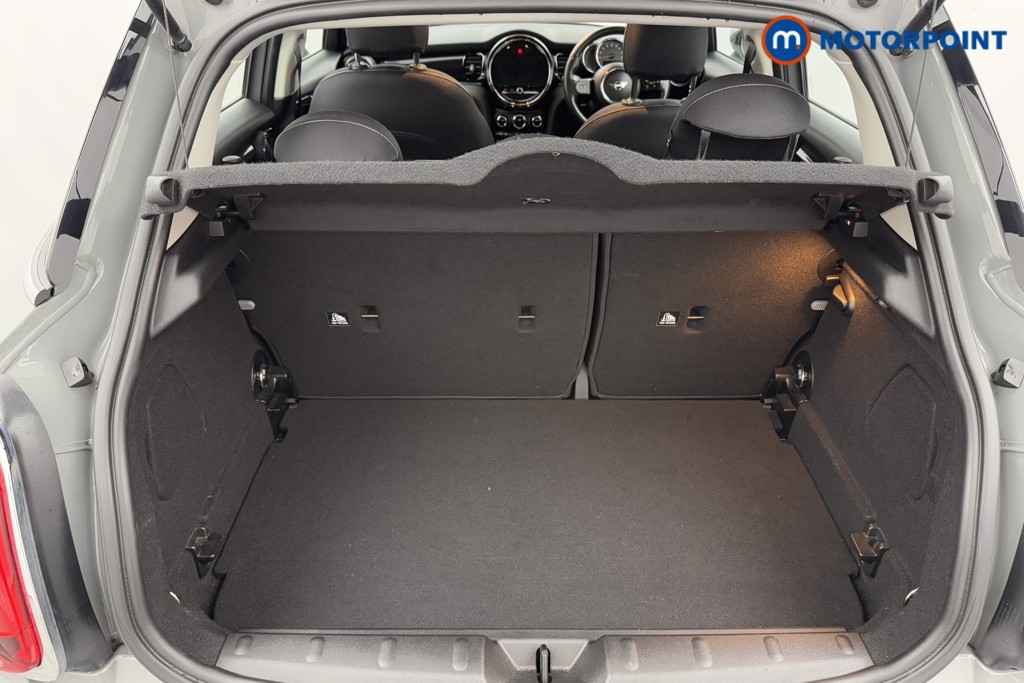 Mini Hatchback One Classic Manual Petrol Hatchback - Stock Number (1605496) - 26th supplementary image