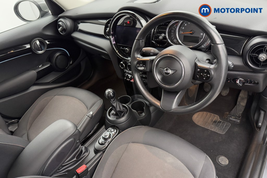 Mini Hatchback One Classic Manual Petrol Hatchback - Stock Number (1605496) - 1st supplementary image