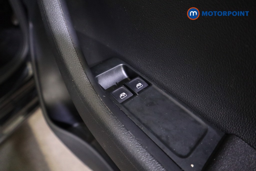 Skoda Fabia Black Edition Manual Petrol Estate - Stock Number (1605601) - 11th supplementary image