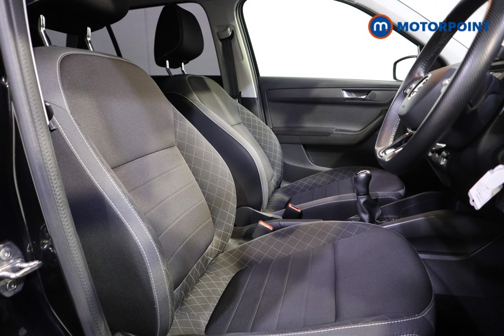 Skoda Fabia Black Edition Manual Petrol Estate - Stock Number (1605601) - 12th supplementary image