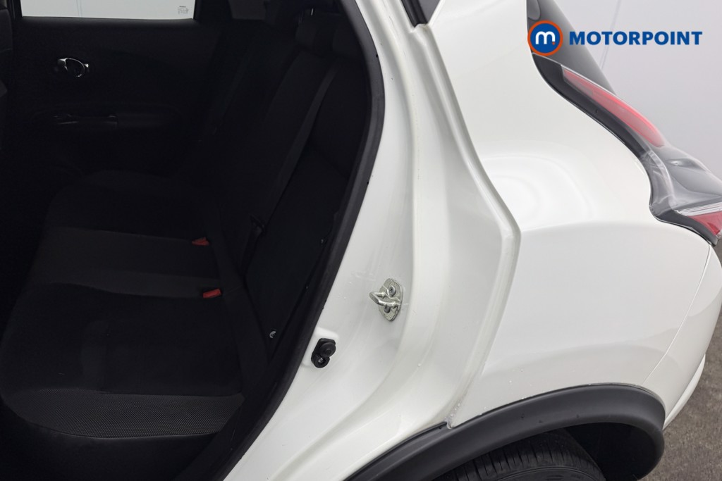 Nissan Juke Bose Personal Edition Automatic Petrol SUV - Stock Number (1605669) - 6th supplementary image