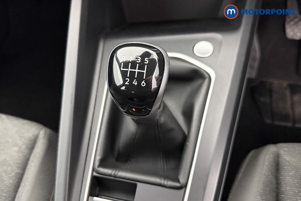 Volkswagen Golf Life Manual Petrol Hatchback - Stock Number (1605686) - 12th supplementary image