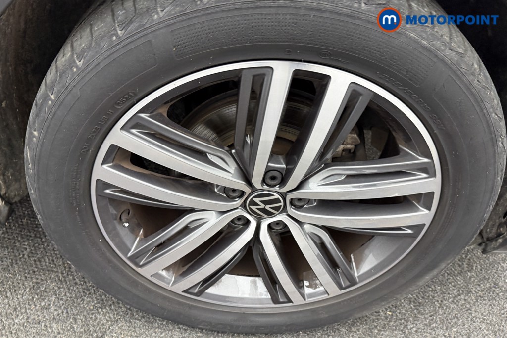 Volkswagen Tiguan Elegance Automatic Petrol SUV - Stock Number (1605687) - 35th supplementary image