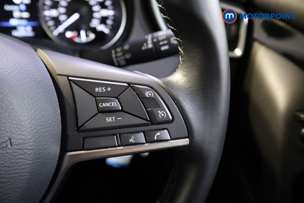 Nissan Qashqai Acenta Premium Manual Petrol SUV - Stock Number (1606110) - 4th supplementary image