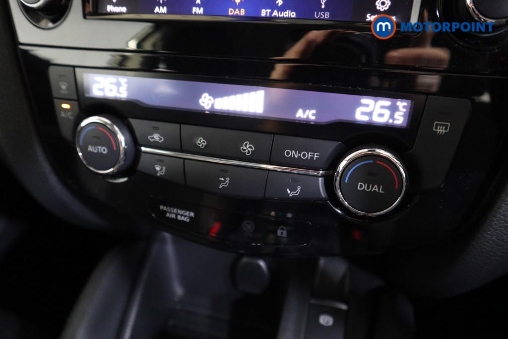 Nissan Qashqai Acenta Premium Manual Petrol SUV - Stock Number (1606110) - 7th supplementary image