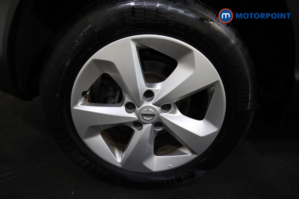 Nissan Qashqai Acenta Premium Manual Petrol SUV - Stock Number (1606110) - 18th supplementary image