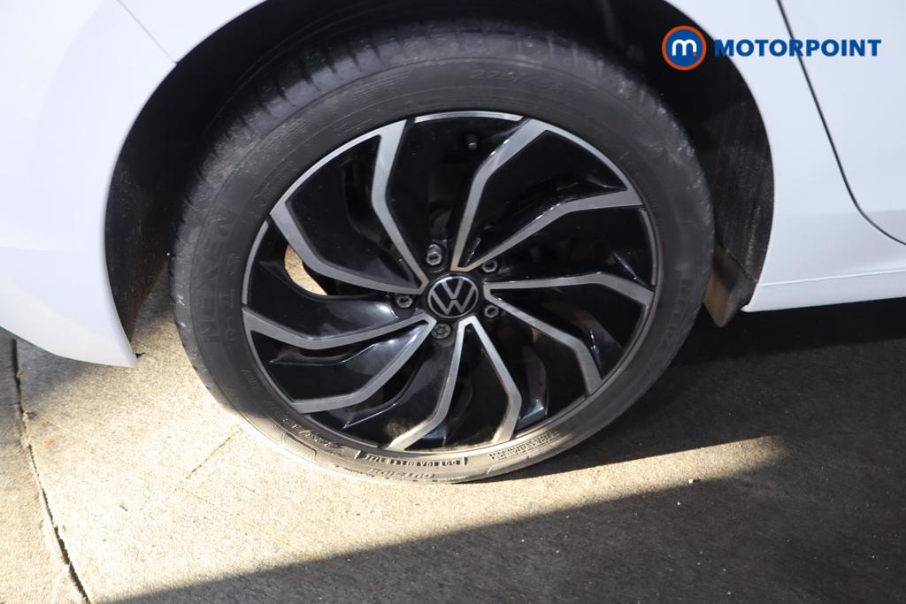 Volkswagen Golf Style Edition Manual Petrol Hatchback - Stock Number (1606129) - 20th supplementary image