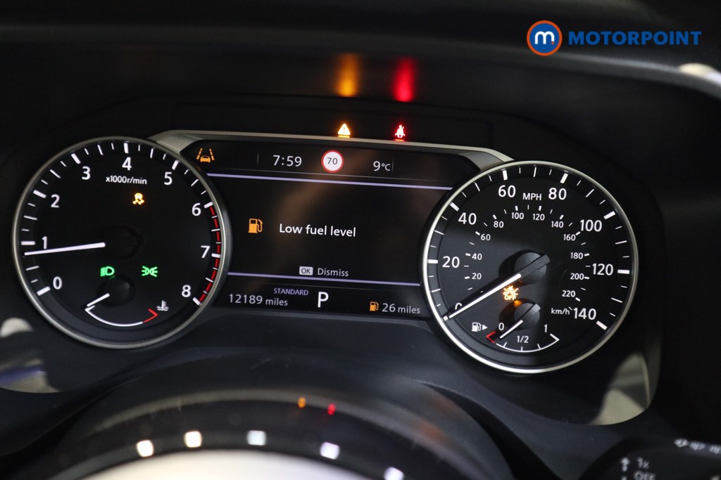 Nissan Qashqai Acenta Premium Automatic Petrol SUV - Stock Number (1606252) - 5th supplementary image