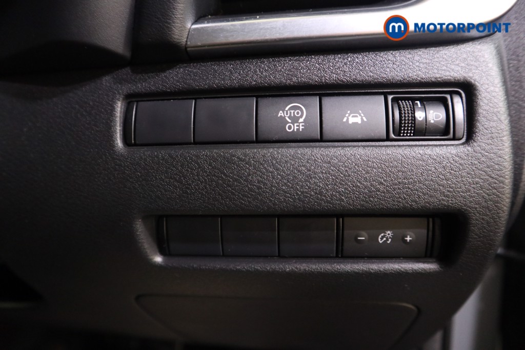 Nissan Qashqai Acenta Premium Automatic Petrol SUV - Stock Number (1606252) - 11th supplementary image