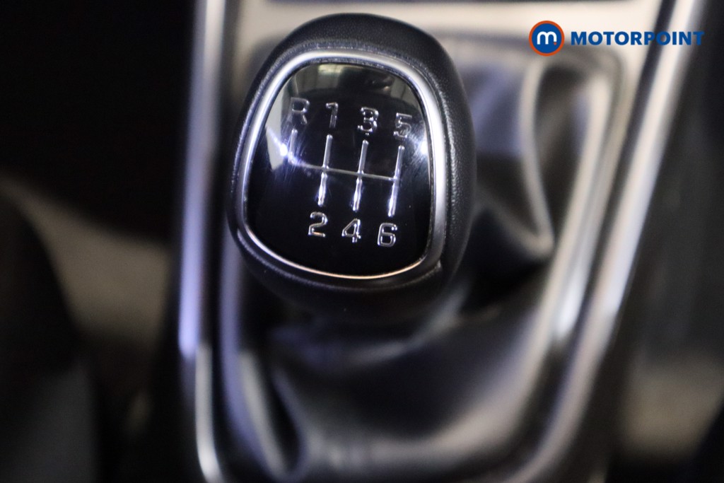 Hyundai Bayon Se Connect Manual Petrol SUV - Stock Number (1606399) - 5th supplementary image