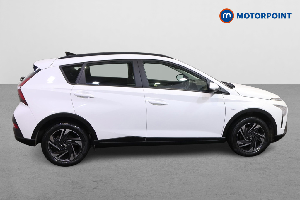 Hyundai Bayon Se Connect Manual Petrol SUV - Stock Number (1606399) - Drivers side
