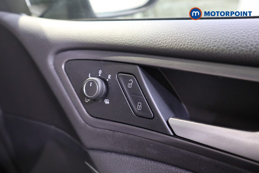 Volkswagen Golf Match Edition Manual Diesel Hatchback - Stock Number (1606426) - 13th supplementary image