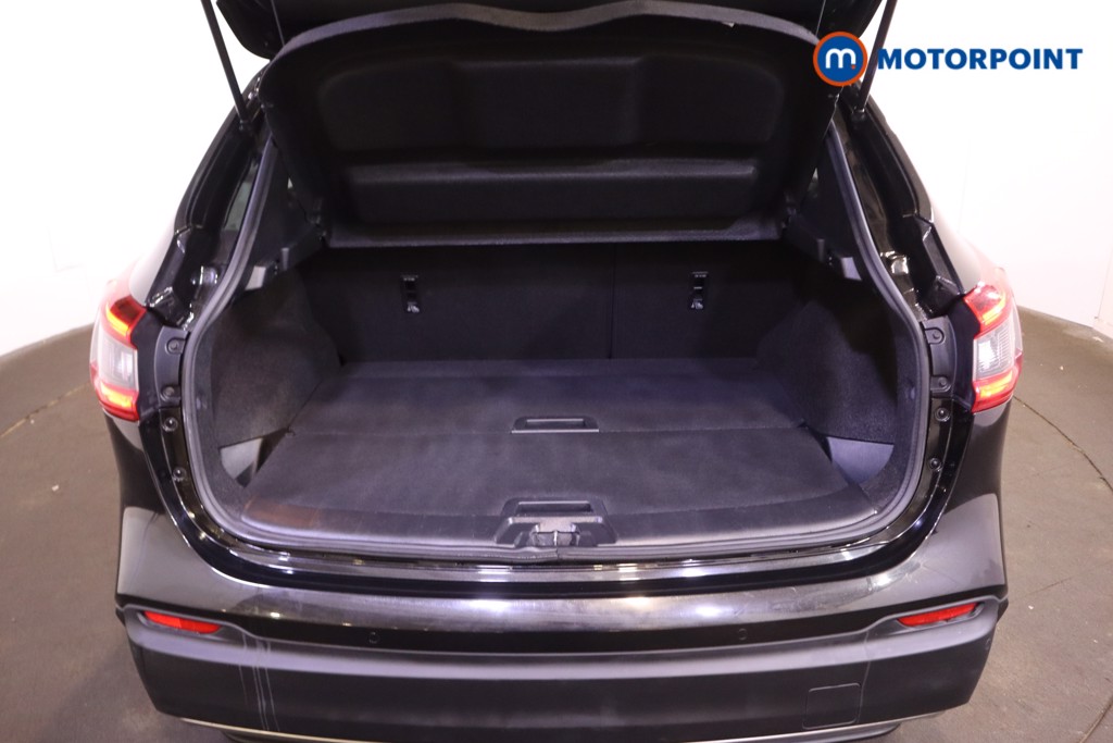 Nissan Qashqai N-Connecta Automatic Diesel SUV - Stock Number (1606446) - 8th supplementary image