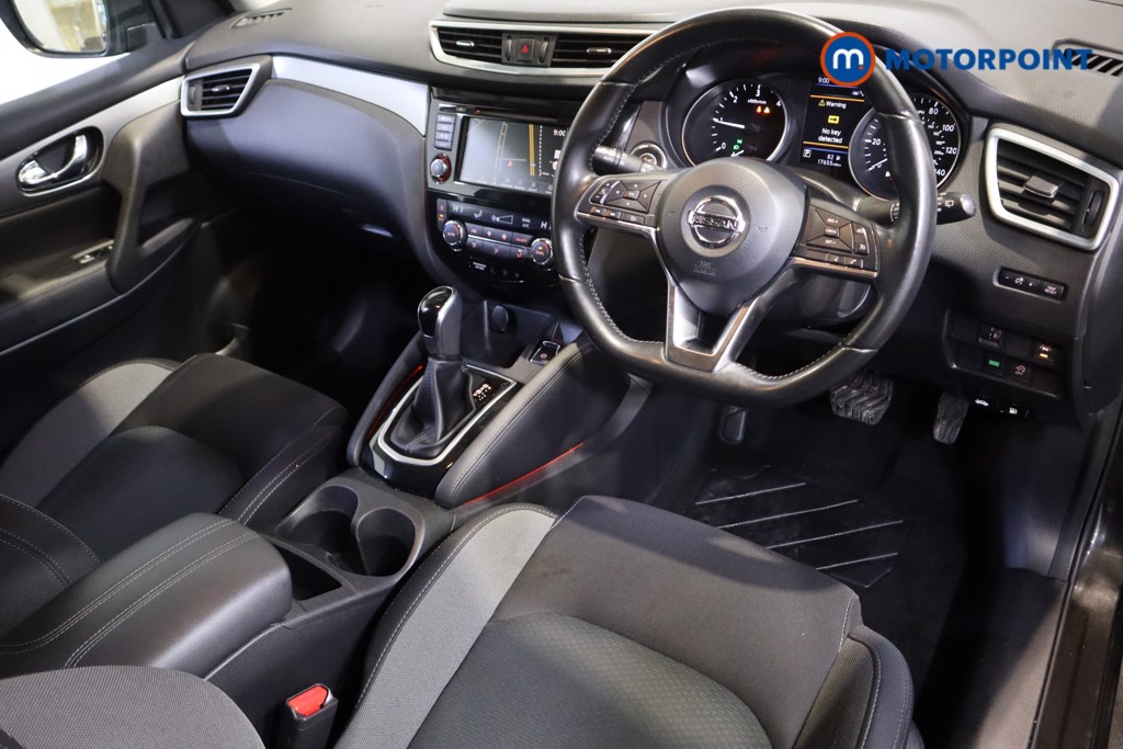Nissan Qashqai N-Connecta Automatic Diesel SUV - Stock Number (1606446) - 1st supplementary image