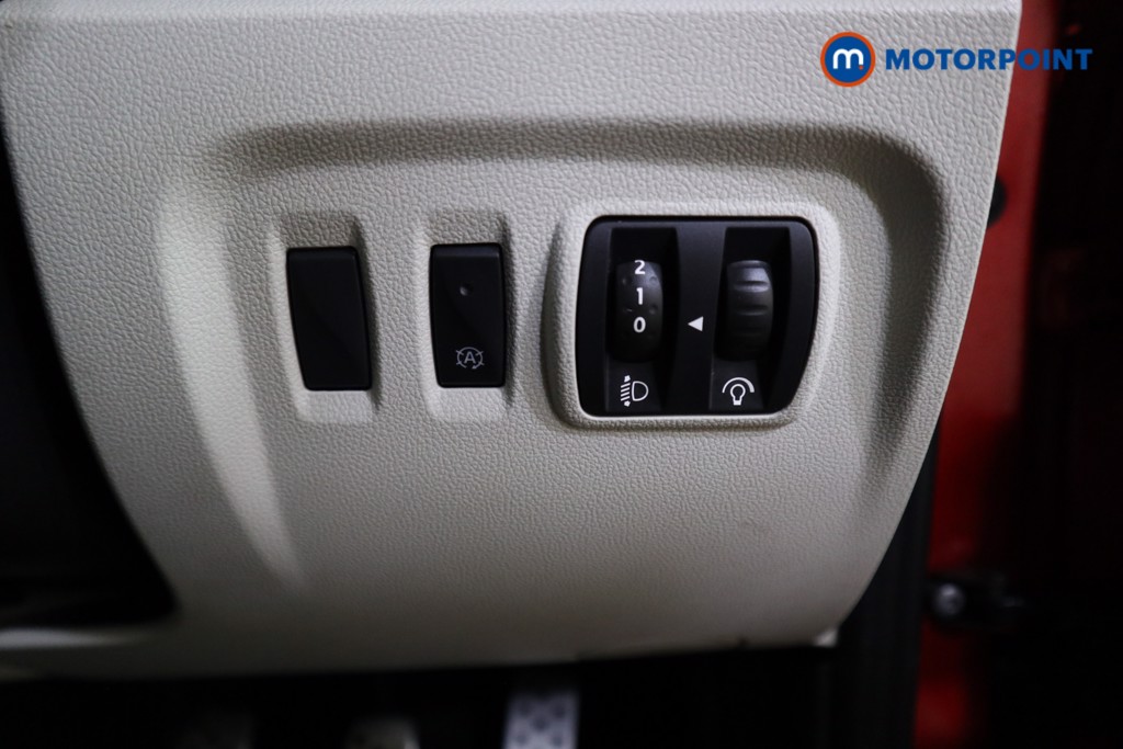 Renault Captur Gt Line Manual Petrol SUV - Stock Number (1606832) - 10th supplementary image