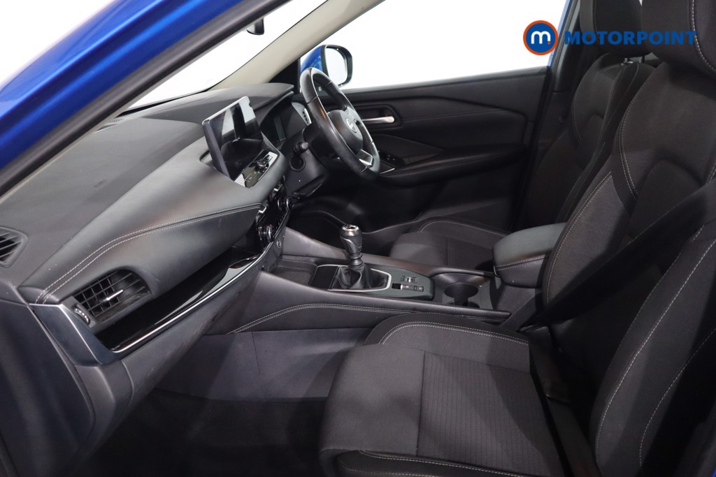 Nissan Qashqai N-Connecta Manual Petrol SUV - Stock Number (1606998) - 4th supplementary image