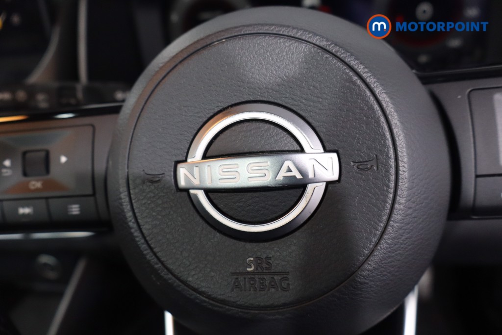 Nissan Qashqai N-Connecta Manual Petrol SUV - Stock Number (1606998) - 13th supplementary image