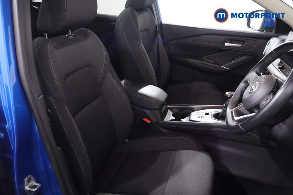 Nissan Qashqai N-Connecta Manual Petrol SUV - Stock Number (1606998) - 19th supplementary image