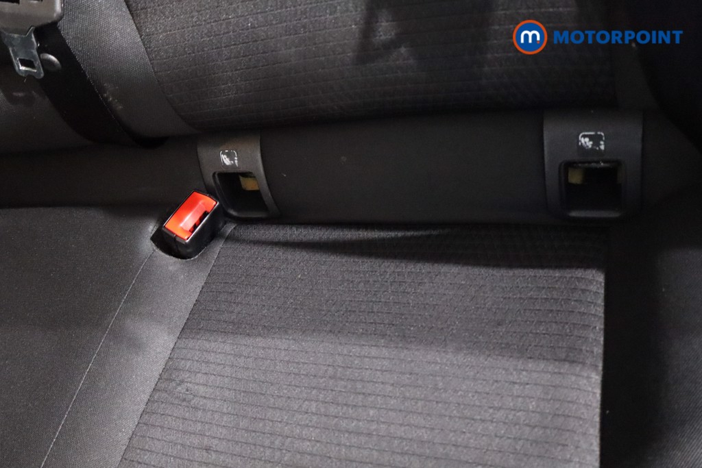 Nissan Qashqai N-Connecta Manual Petrol SUV - Stock Number (1606998) - 22nd supplementary image