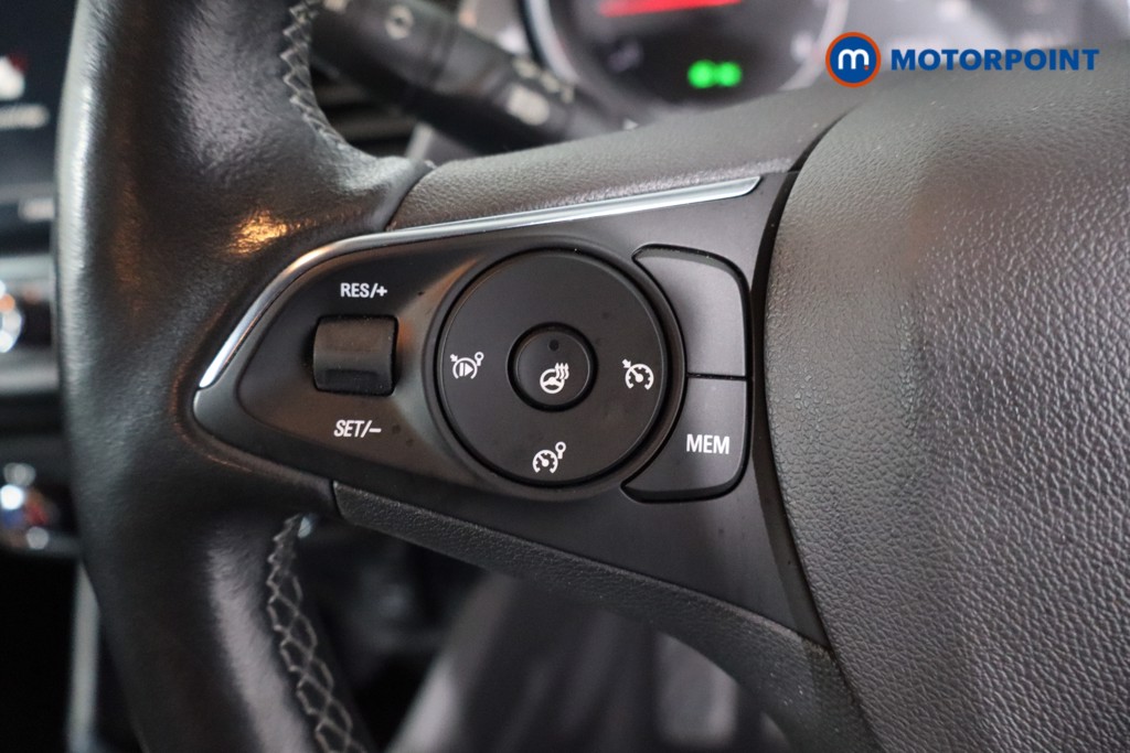 Vauxhall Crossland Elite Edition Manual Petrol SUV - Stock Number (1607000) - 7th supplementary image