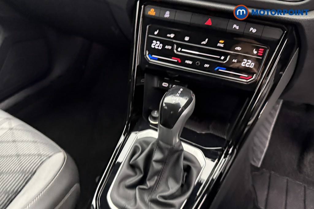 Volkswagen T-Roc Black Edition Automatic Petrol SUV - Stock Number (1607095) - 13th supplementary image