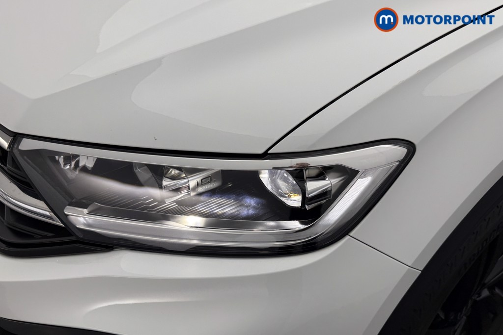 Volkswagen T-Roc Black Edition Automatic Petrol SUV - Stock Number (1607098) - 28th supplementary image