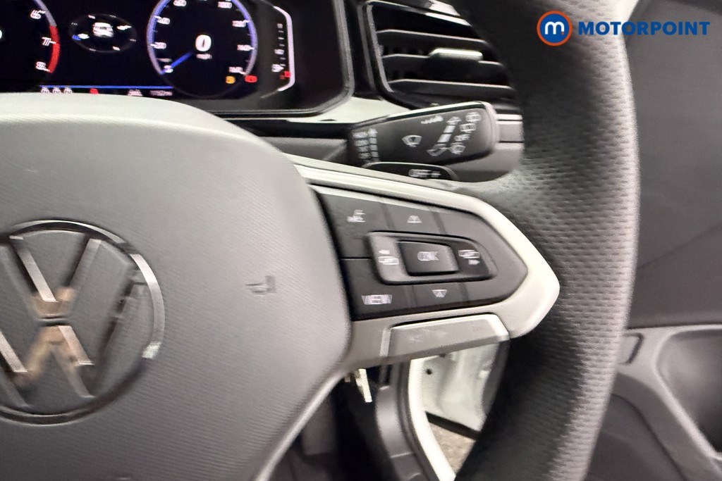 Volkswagen T-Roc Black Edition Automatic Petrol SUV - Stock Number (1607100) - 15th supplementary image