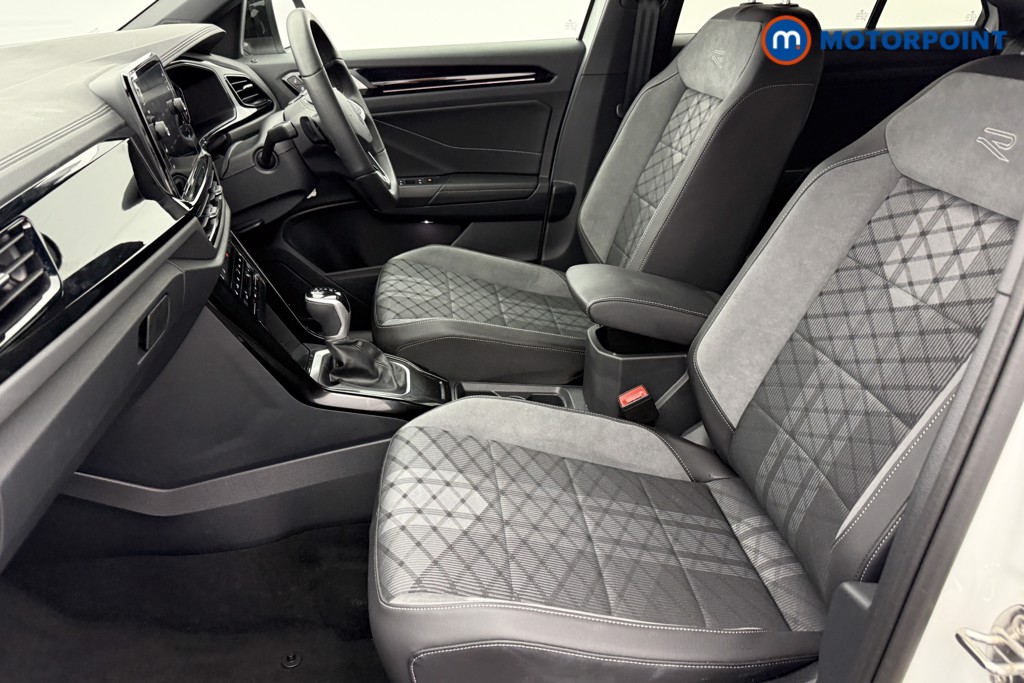 Volkswagen T-Roc Black Edition Automatic Petrol SUV - Stock Number (1607100) - 23rd supplementary image