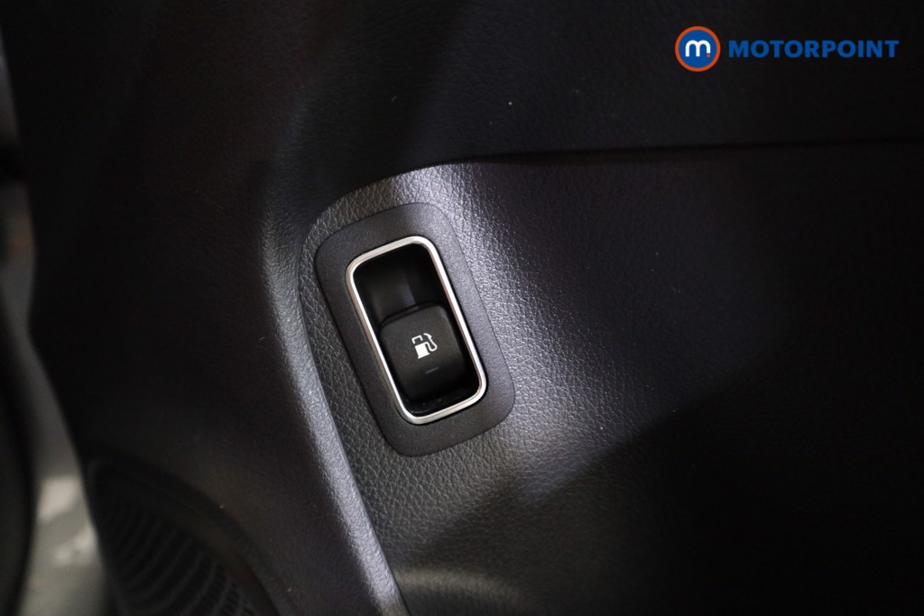 Mercedes-Benz CLA Amg Line Automatic Petrol Plug-In Hybrid Coupe - Stock Number (1607182) - 11th supplementary image