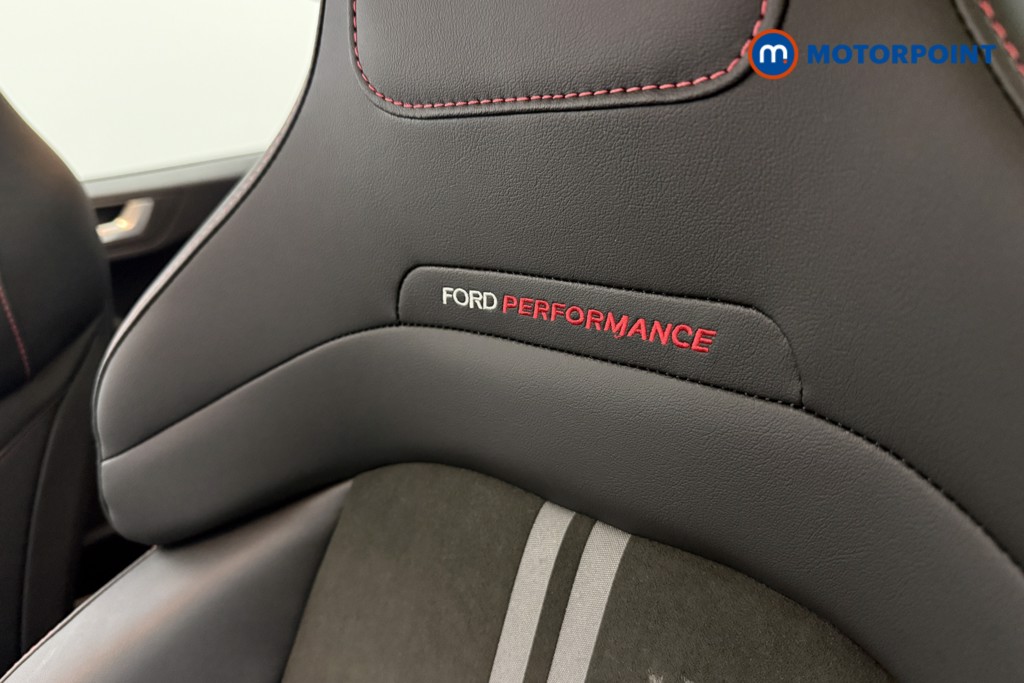 Ford Focus ST Automatic Petrol Hatchback - Stock Number (1607371) - 4th supplementary image