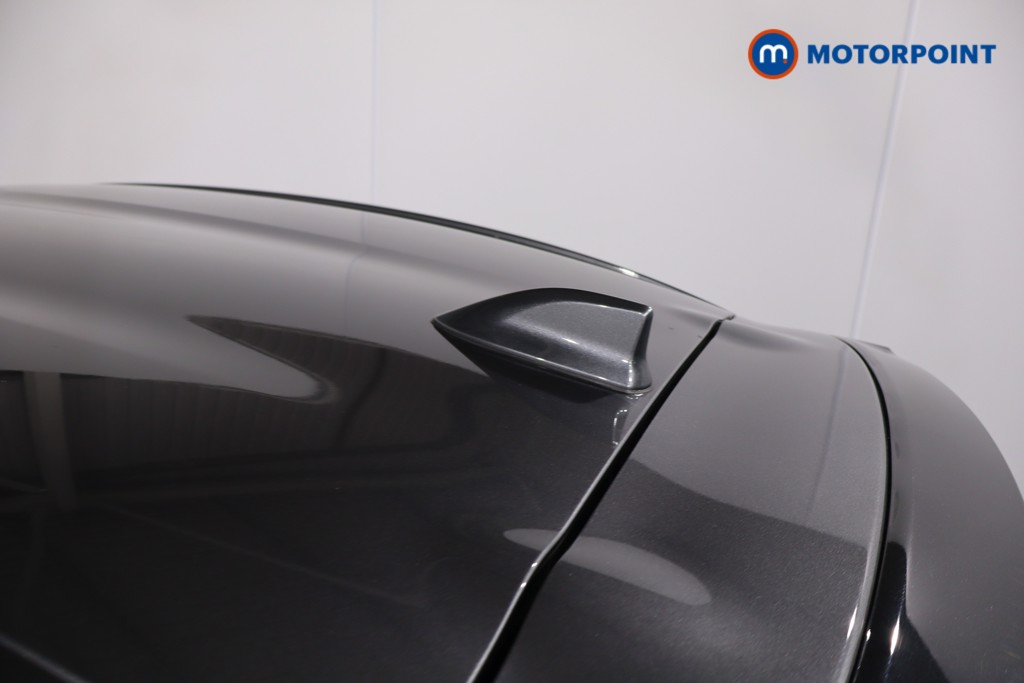 Toyota Yaris Design Automatic Petrol-Electric Hybrid Hatchback - Stock Number (1607378) - 29th supplementary image