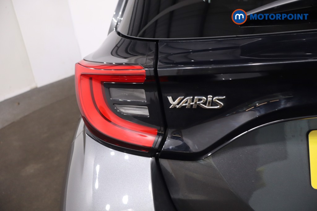 Toyota Yaris Design Automatic Petrol-Electric Hybrid Hatchback - Stock Number (1607378) - 31st supplementary image