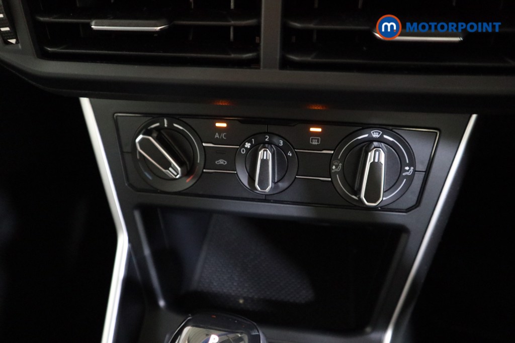 Volkswagen Polo Life Automatic Petrol Hatchback - Stock Number (1607479) - 7th supplementary image