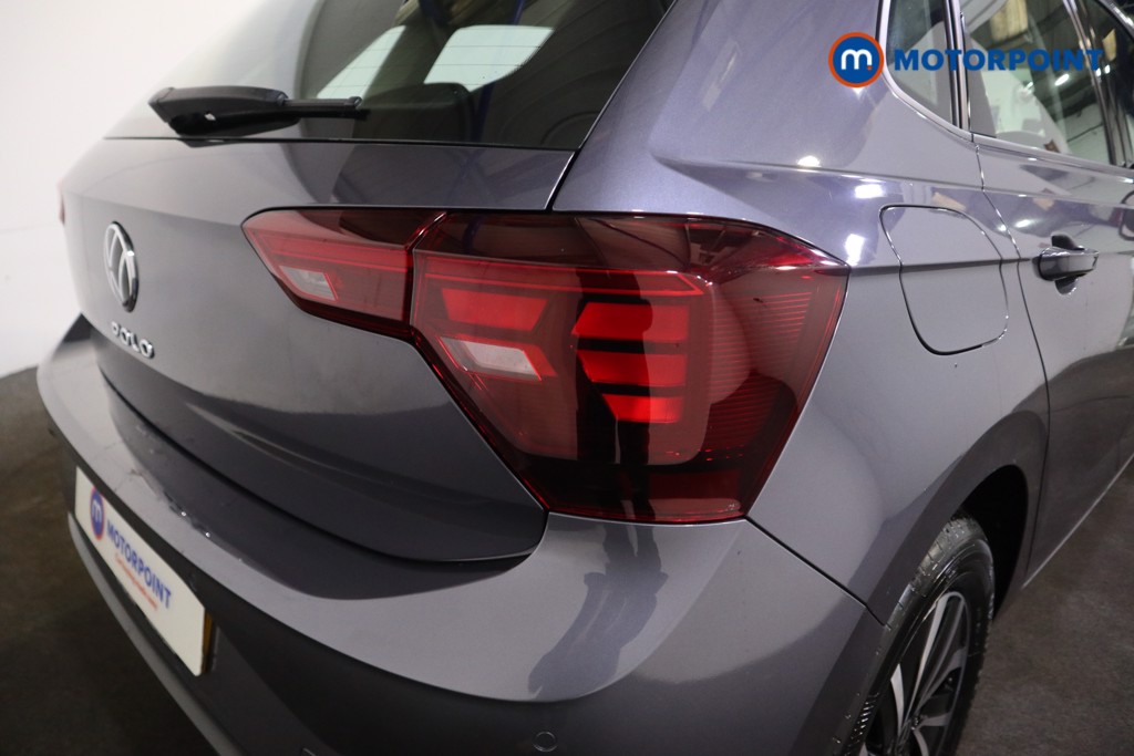 Volkswagen Polo Life Automatic Petrol Hatchback - Stock Number (1607479) - 24th supplementary image