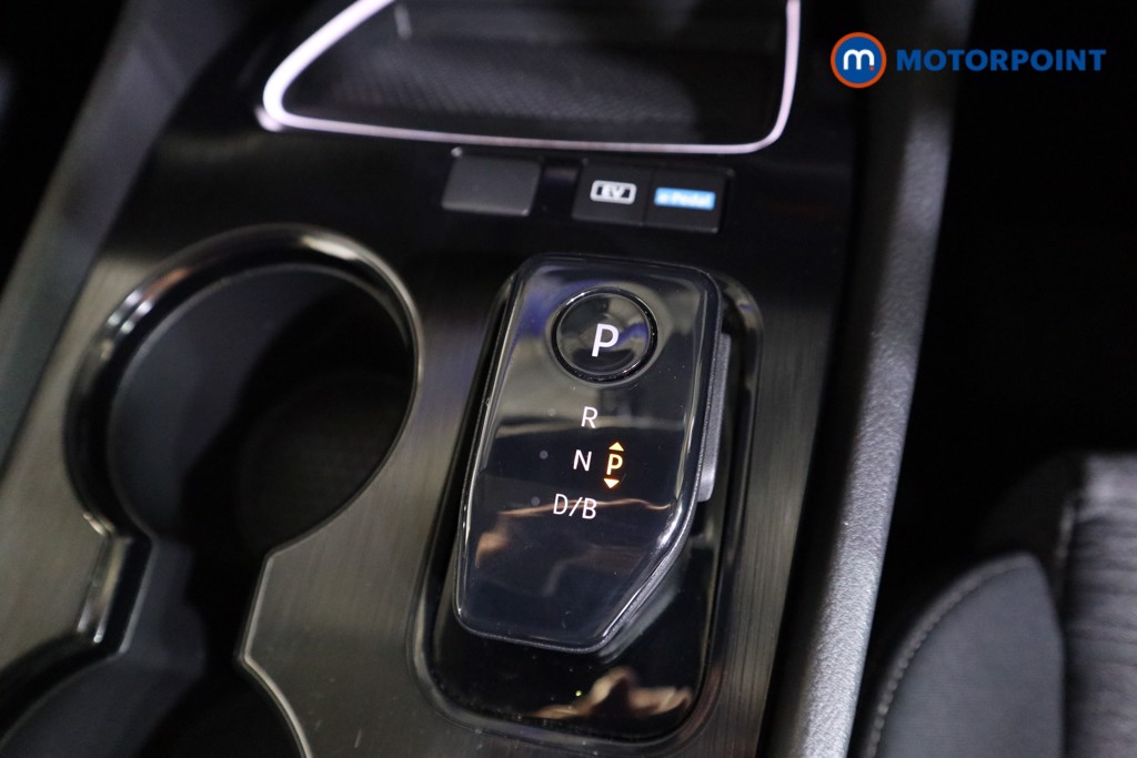 Nissan X-Trail N-Connecta Automatic Petrol-Electric Hybrid SUV - Stock Number (1607481) - 9th supplementary image