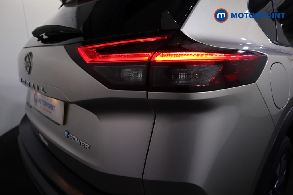 Nissan X-Trail N-Connecta Automatic Petrol-Electric Hybrid SUV - Stock Number (1607481) - 27th supplementary image