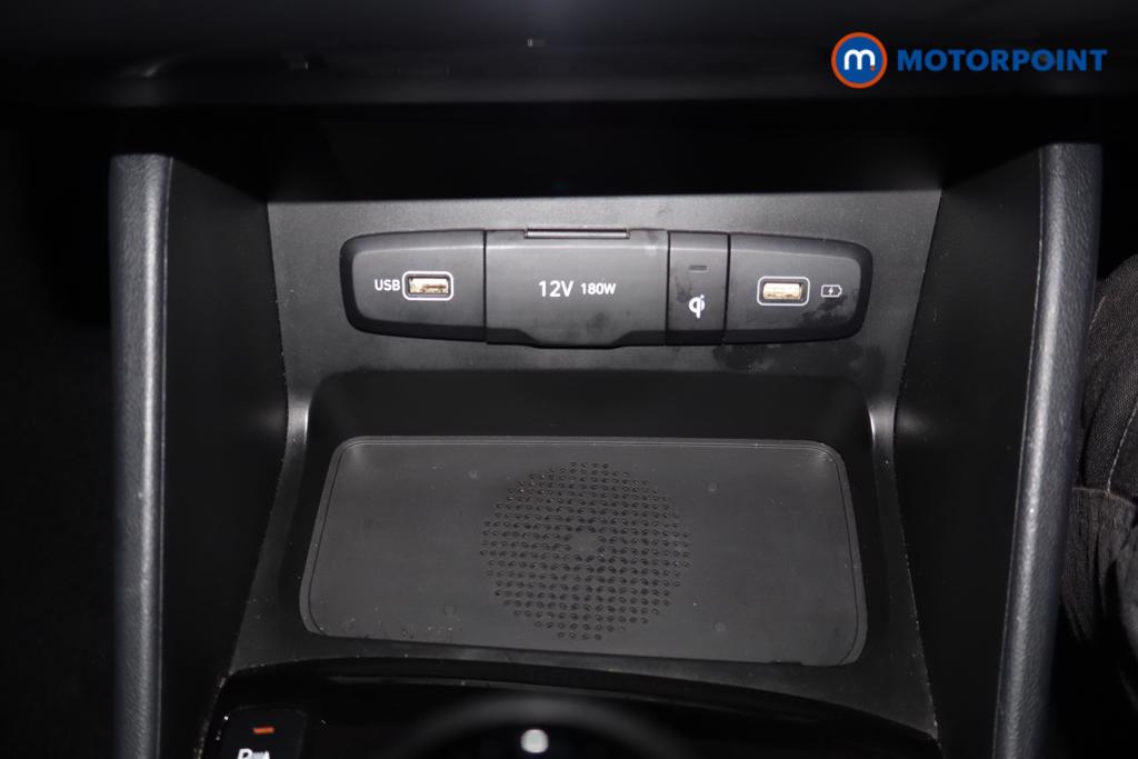 Hyundai Tucson Premium Manual Petrol SUV - Stock Number (1607591) - 2nd supplementary image